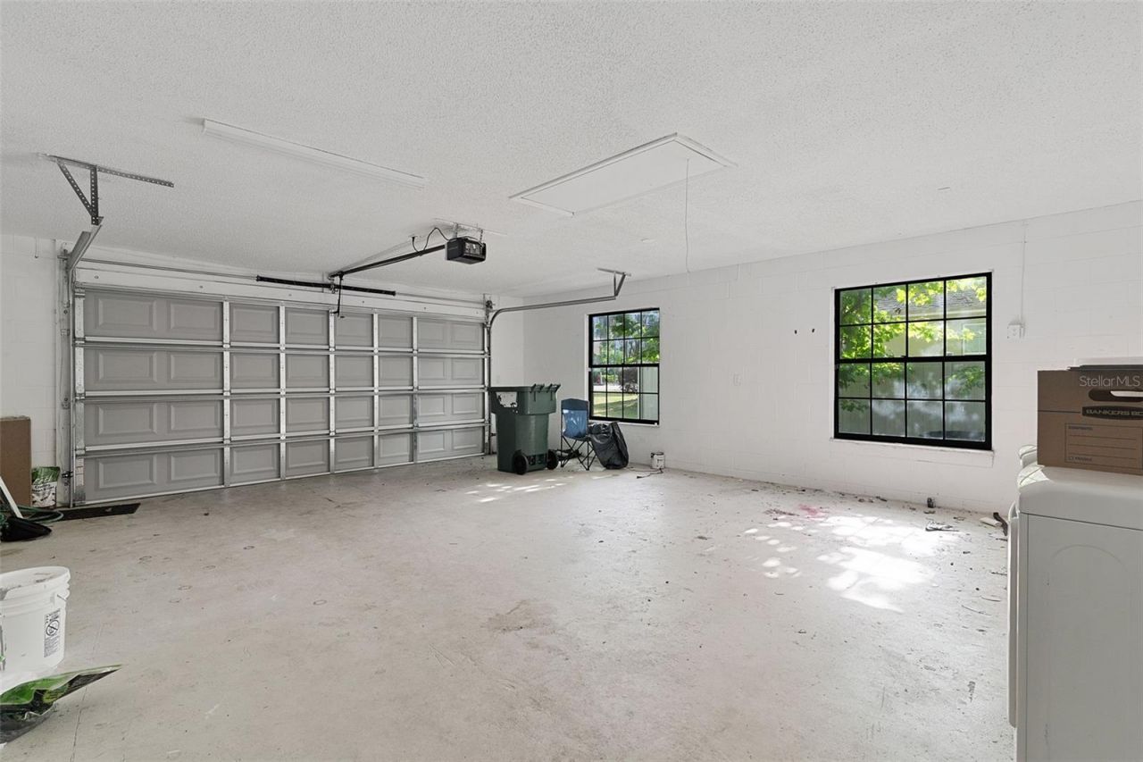 307 W Berckman Street, Fruitland Park, FL 34731 Photo