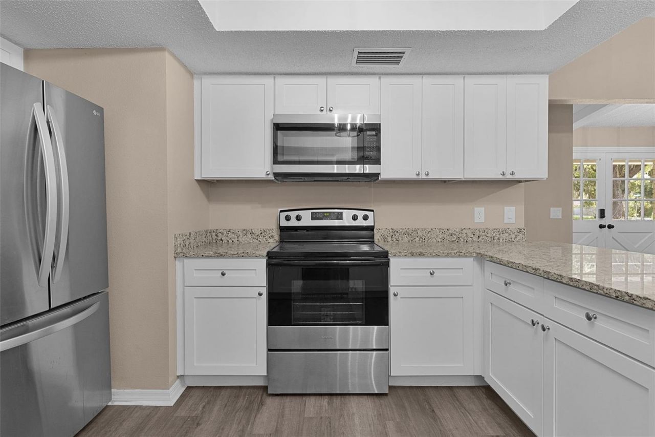 307 W Berckman Street, Fruitland Park, FL 34731 Photo