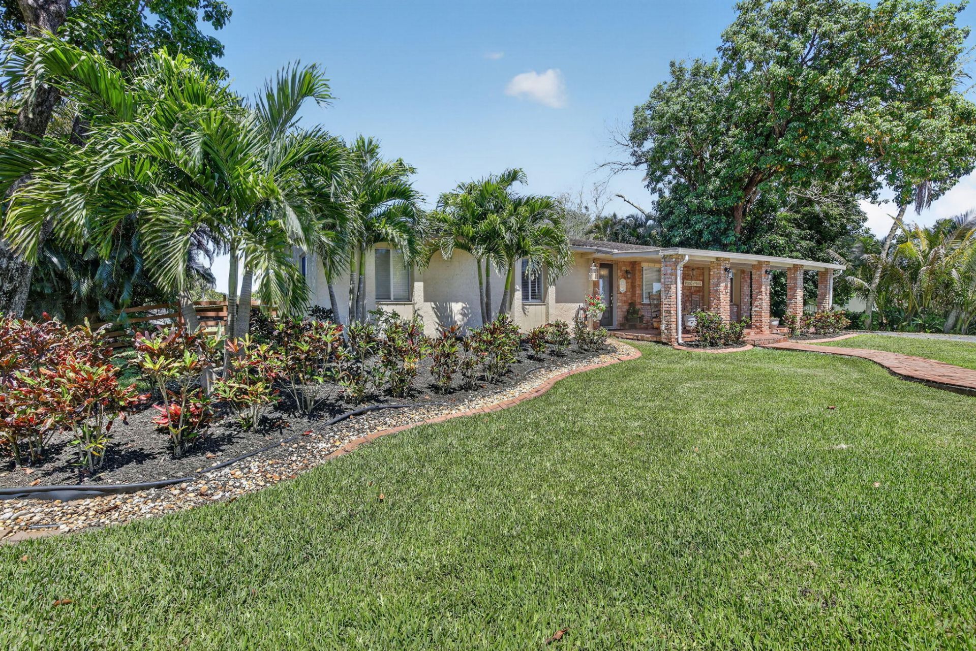5491 SW 188th Avenue, Southwest Ranches, FL 33332 Photo
