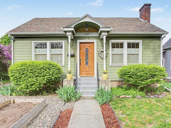 407 S Monroe, Moscow, ID 83843