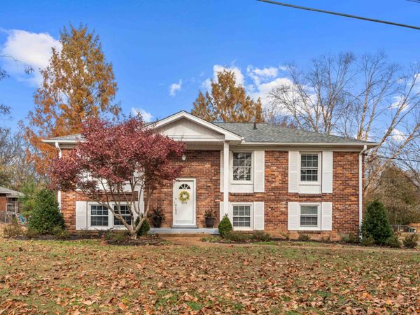 604 Meadowgreen Dr , Franklin, TN 37069