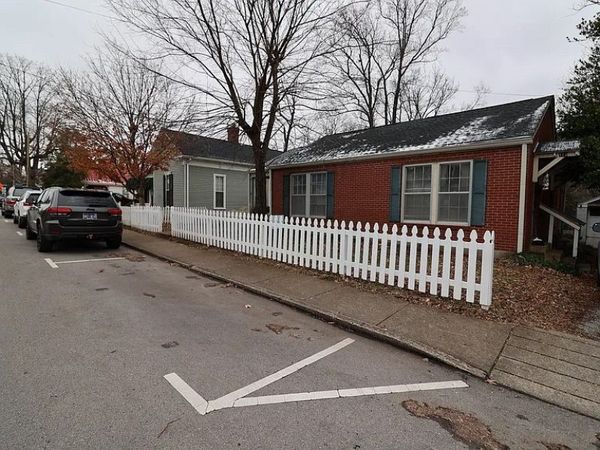 111 7th Ave N , Franklin, TN 37064