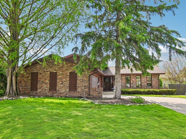 9618 Walnut Drive , Munster, IN 46321