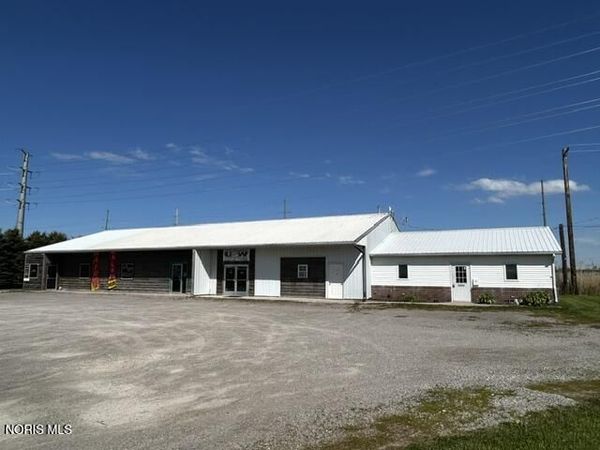 12909 State Route 15 , Montpelier, OH 43543