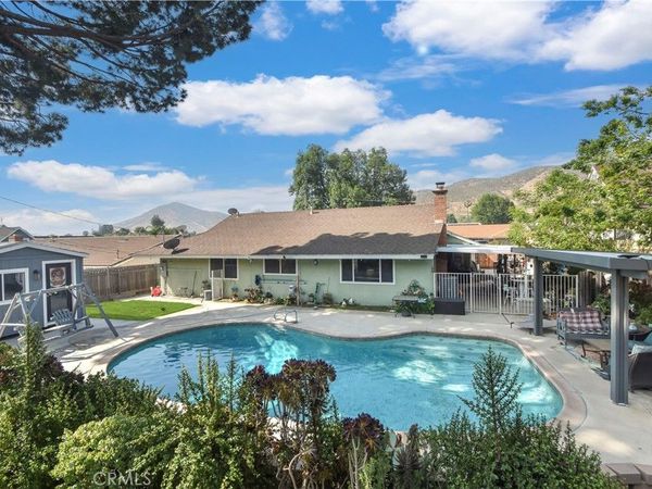 5493 Peacock, Riverside, CA 92505