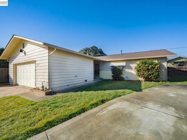 1654 Minnesota St, Fairfield, CA 94533