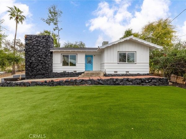 12449 6th, Yucaipa, CA 92399