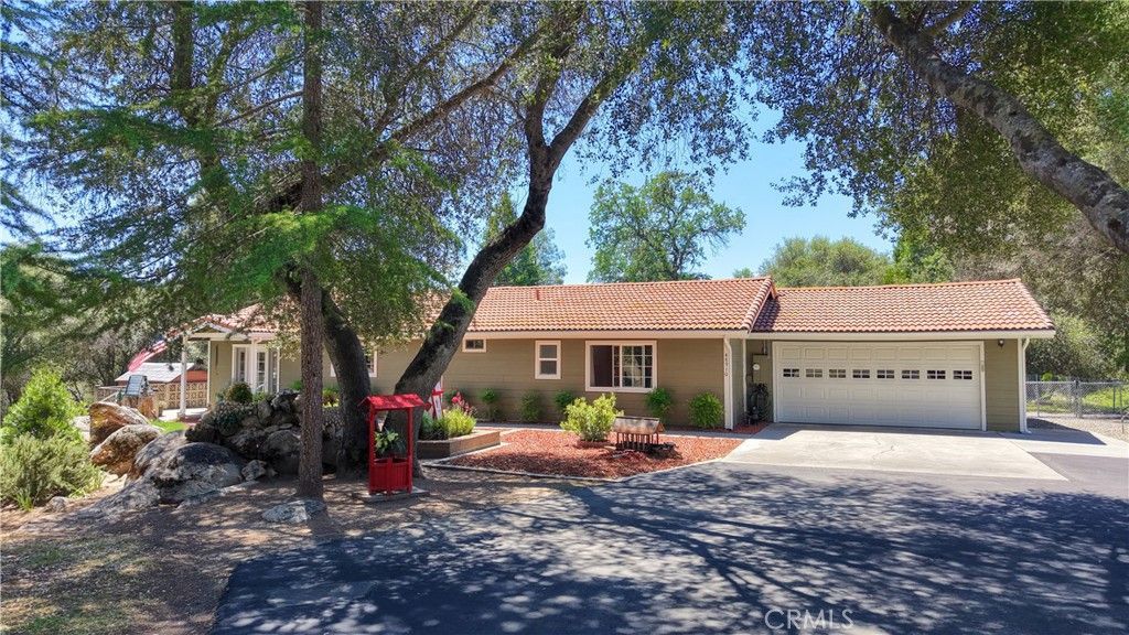 48910 Quail Drive, Oakhurst, CA 93644 Main Photo