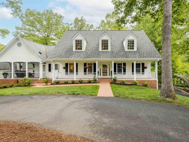 1500 PERTH CT, Keswick, VA 22947