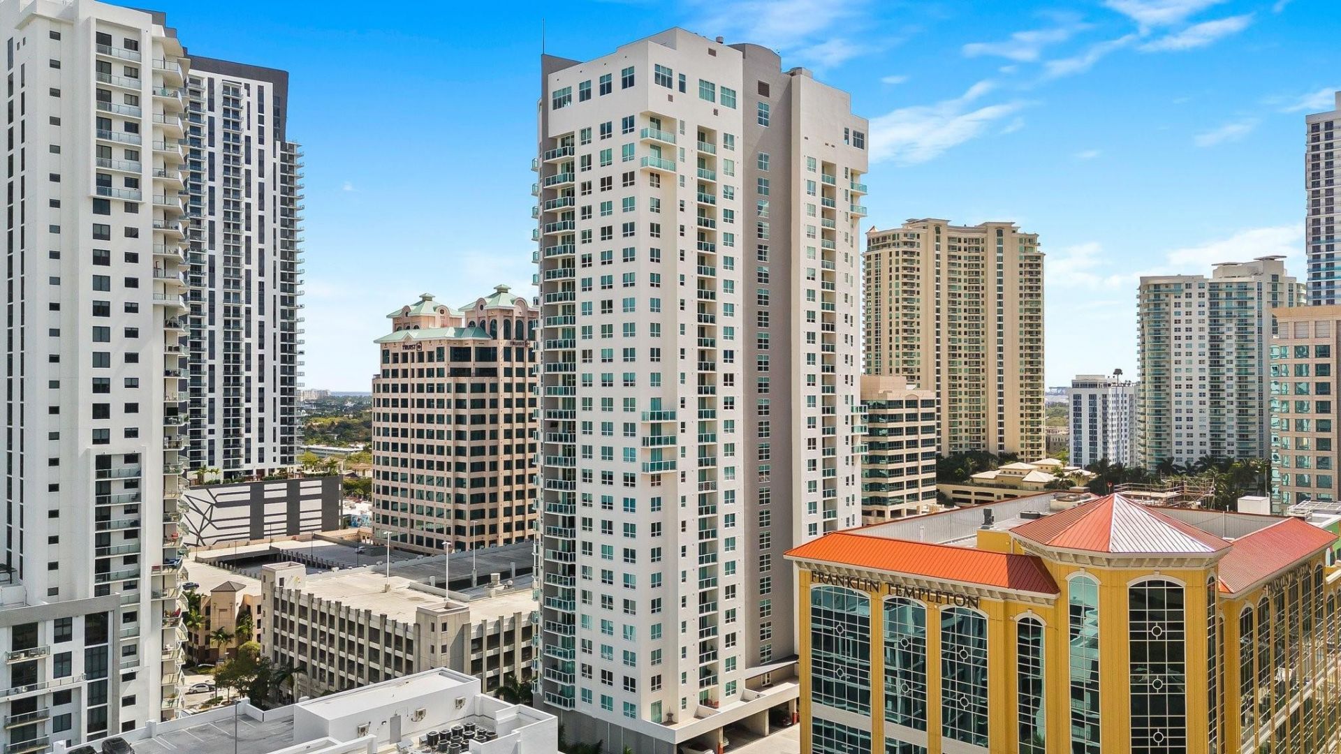 350 SE 2nd Street, Unit 1870, Fort Lauderdale, FL 33301 Photo