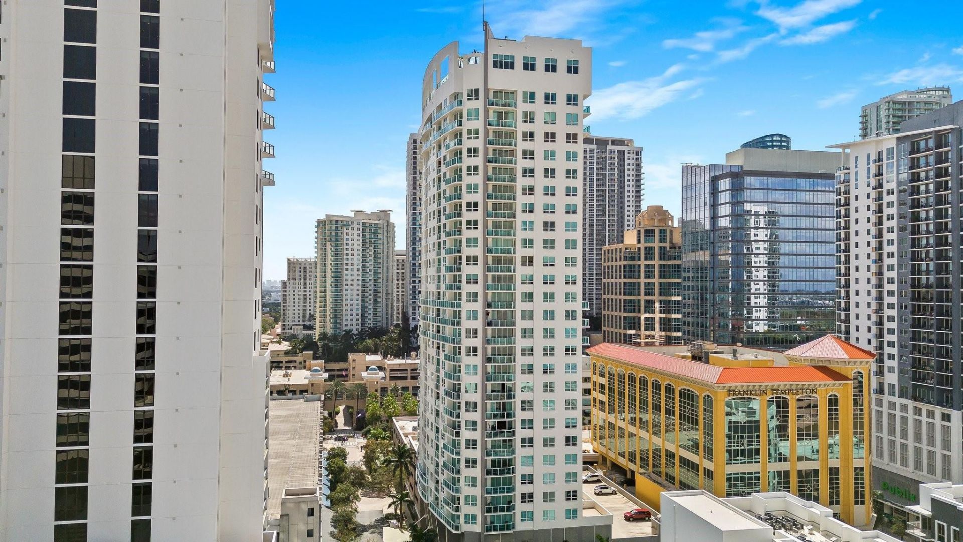 350 SE 2nd Street, Unit 1870, Fort Lauderdale, FL 33301 Photo