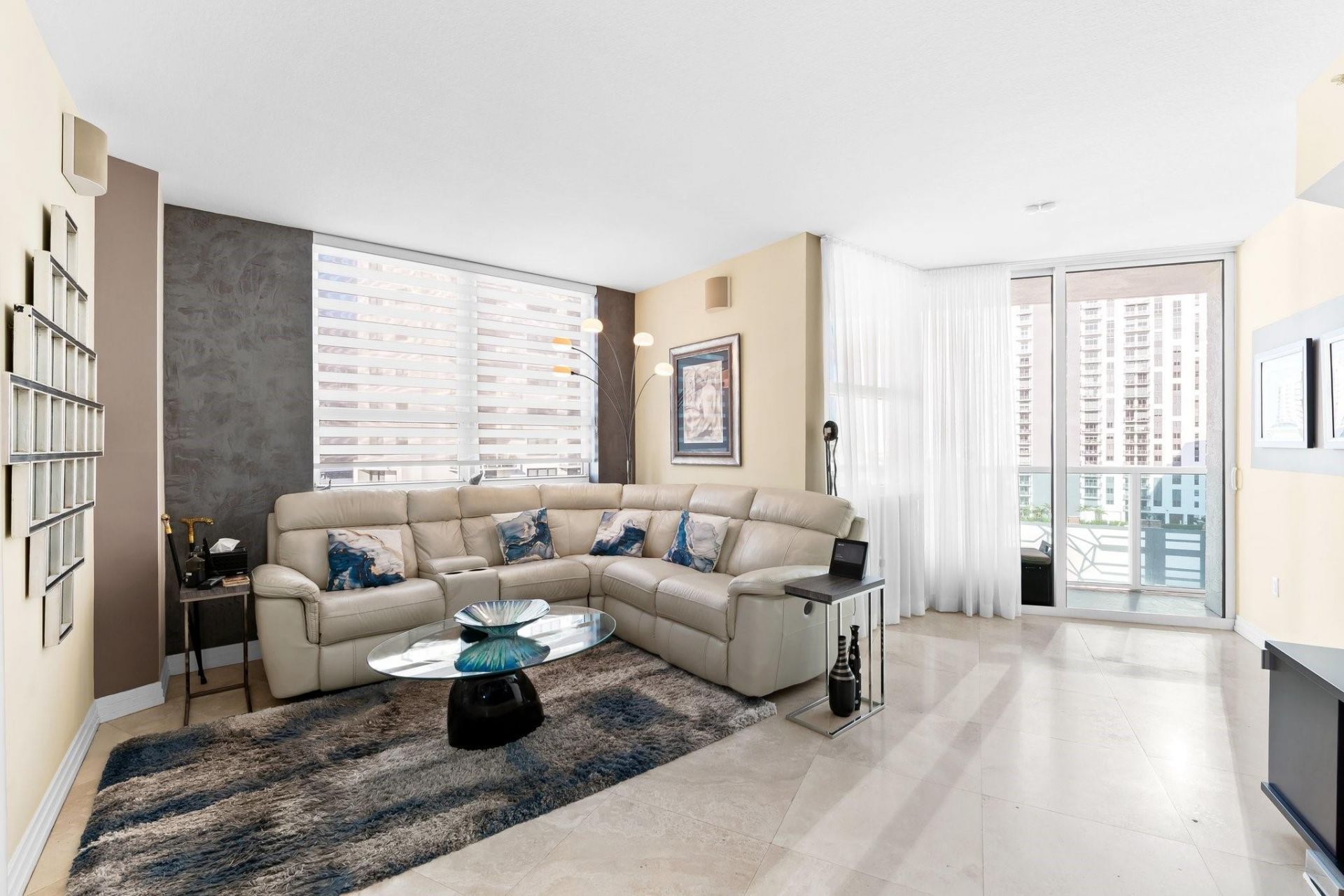 350 SE 2nd Street, Unit 1870, Fort Lauderdale, FL 33301 Photo