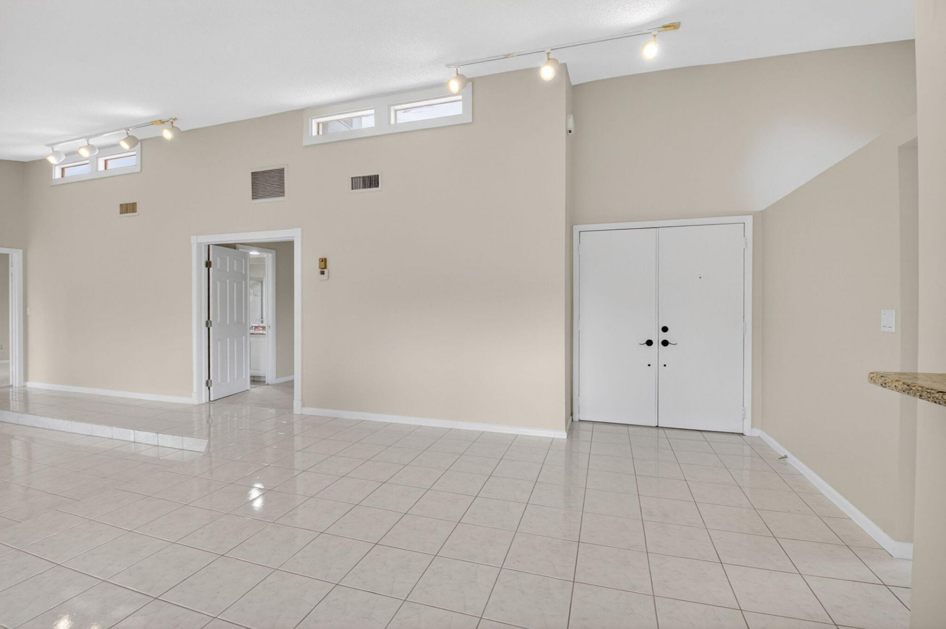 5580 Piping Rock Drive, Boynton Beach, FL 33437 Photo