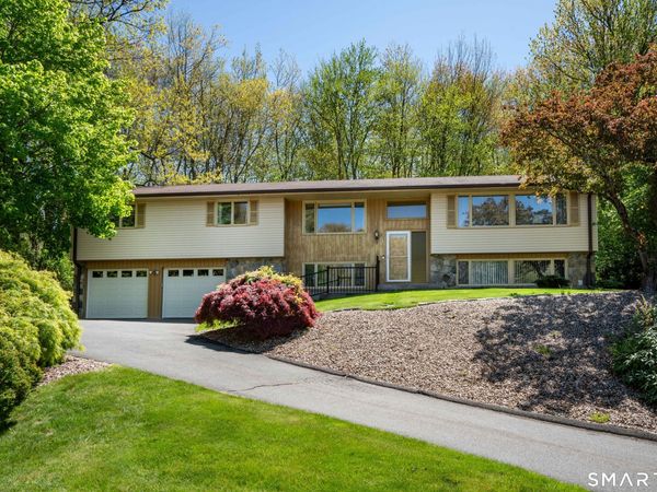 121 Shepard, Manchester, CT 06040