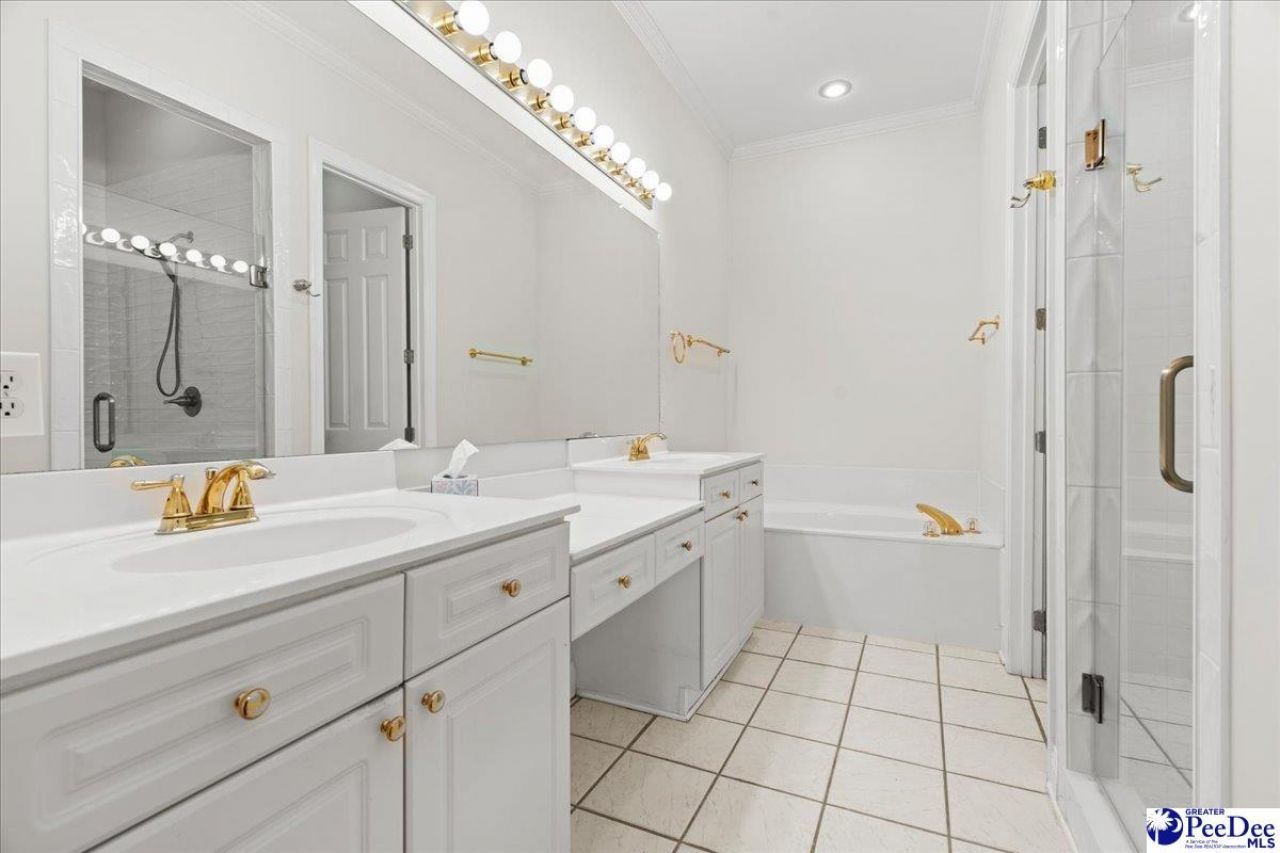3089 Middlecoff Lane Photo 27
