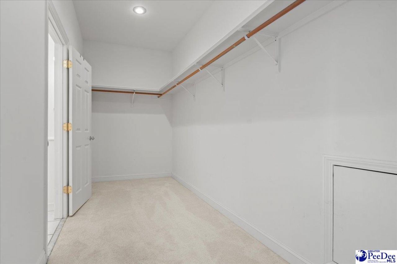 3089 Middlecoff Lane Photo 35