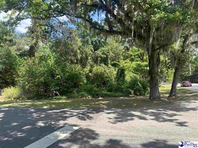 1525 Cherokee Rd., Florence, SC 29501