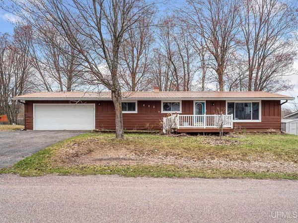 235 S Rose Street, Ishpeming Twp, MI 49849