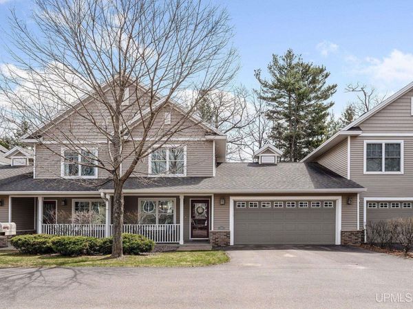 1310 Northbay Court, Marquette, MI 49855