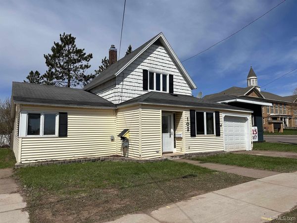 102 S Moore Street, Bessemer, MI 49911