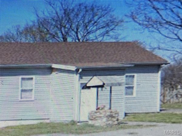 225 E Arlee Avenue , St Louis, MO 63125