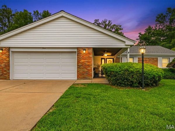 12 Graeler Drive, St Louis, MO 63146