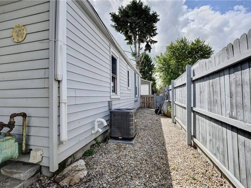 127 7th Drive SW, New Philadelphia, OH 44663 Photo 29