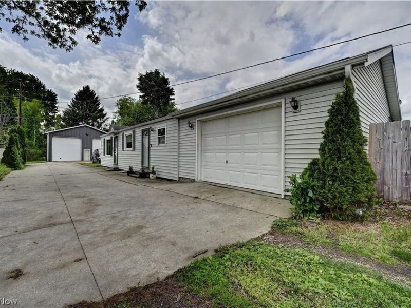 127 7th Drive SW, New Philadelphia, OH 44663 Photo 4