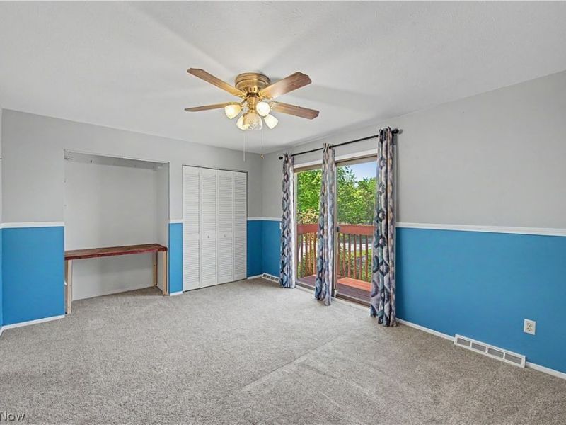 5556 Hilltop Oval, Parma, OH 44134 Photo 10