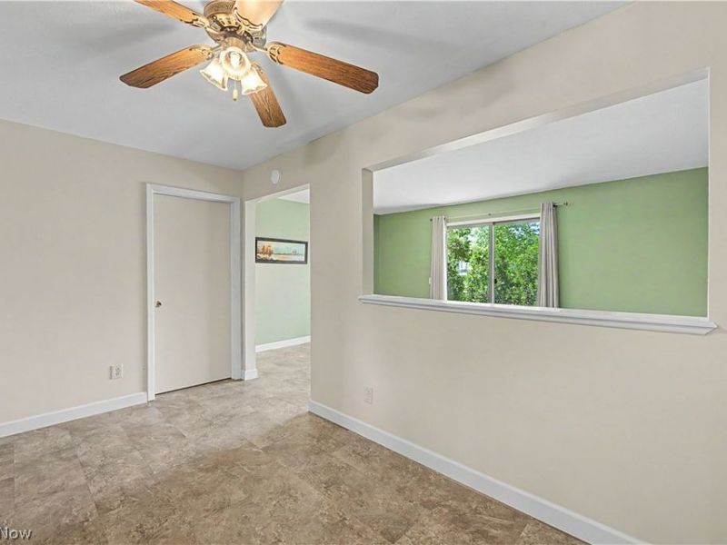 5556 Hilltop Oval, Parma, OH 44134 Photo 4