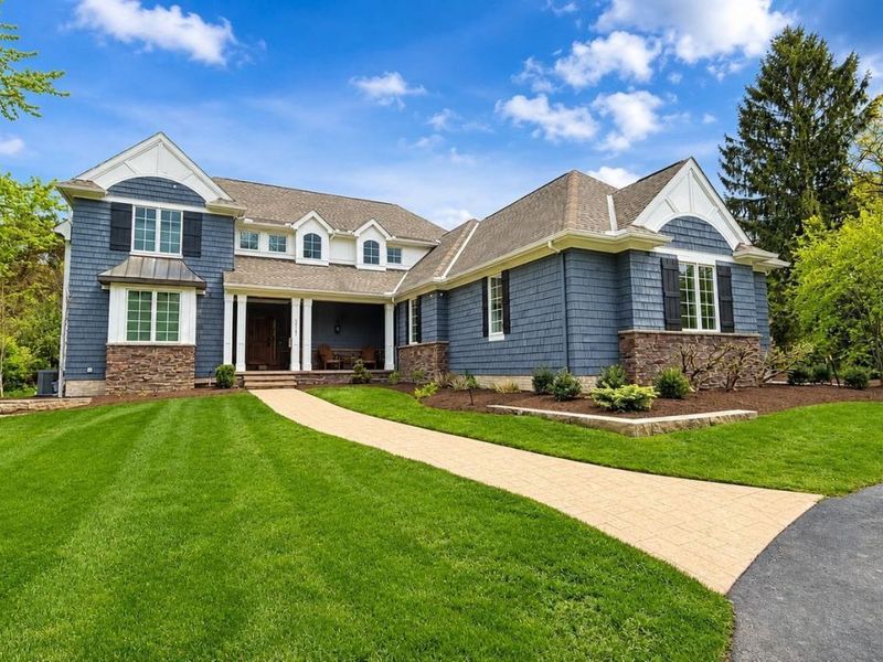 23785 Letchworth Road, Beachwood, OH 44122 Photo 1