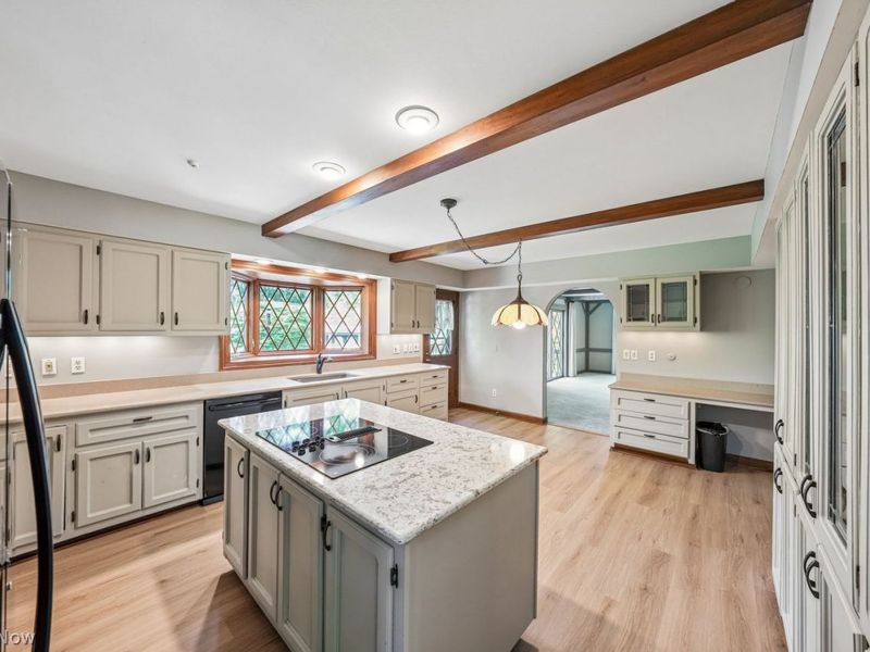 6665 Gates Mills Boulevard, Gates Mills, OH 44040 Photo 10