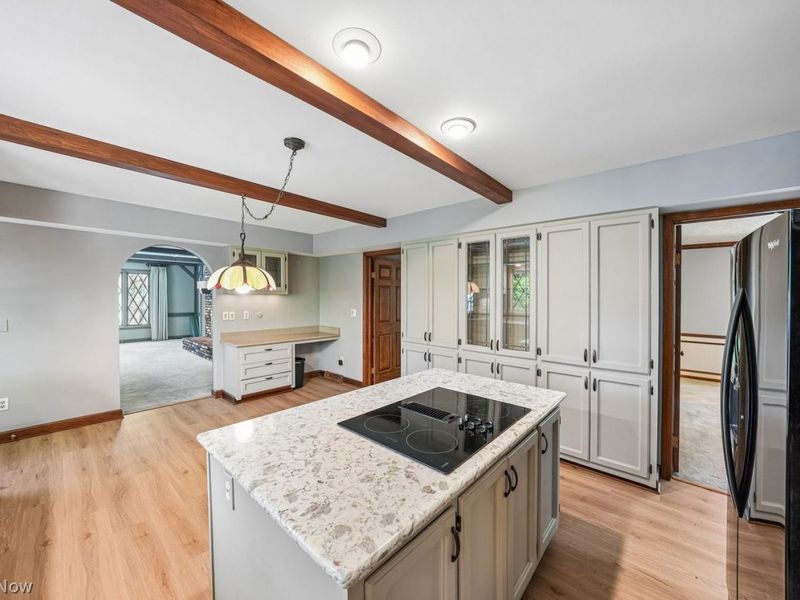 6665 Gates Mills Boulevard, Gates Mills, OH 44040 Photo 11