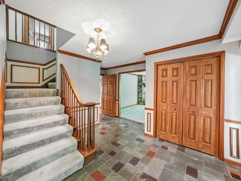 6665 Gates Mills Boulevard, Gates Mills, OH 44040 Photo 3