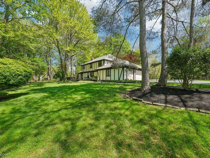6665 Gates Mills Boulevard, Gates Mills, OH 44040 Photo 47