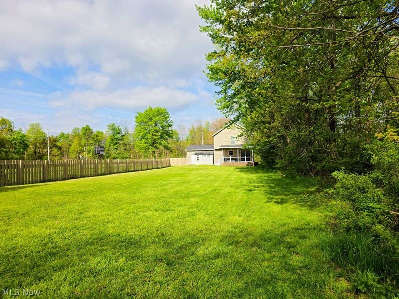 5566 S Prospect Street, Ravenna, OH 44266 Photo 2