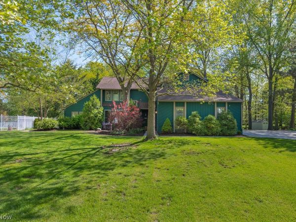 32364 Birchwood Lane , Avon Lake, OH 44012