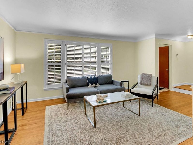 1158 Avondale Road , South Euclid, OH 44121 Photo 2