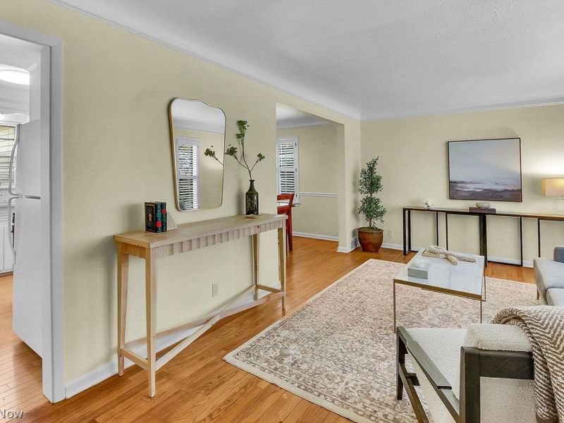 1158 Avondale Road , South Euclid, OH 44121 Photo 5