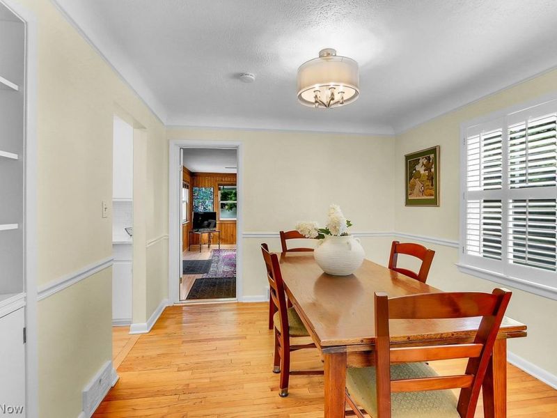 1158 Avondale Road , South Euclid, OH 44121 Photo 7