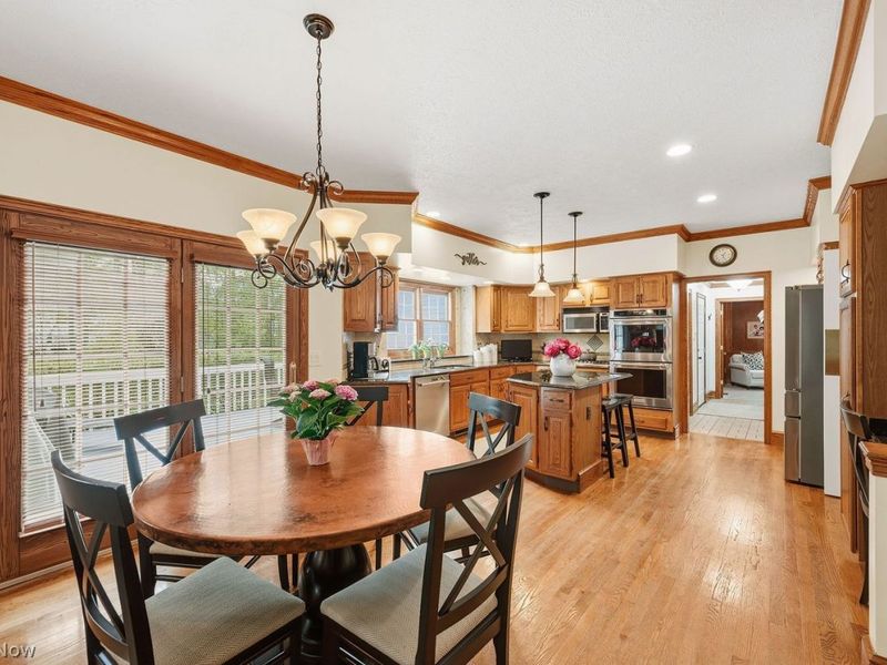 7607 Greenthorn Drive, Hudson, OH 44236 Photo 12