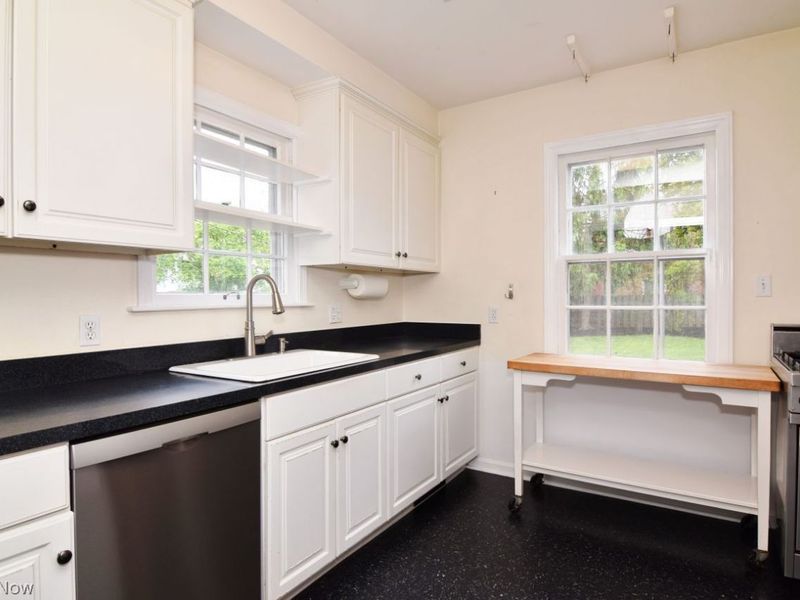 19407 Lomond Boulevard , Shaker Heights, OH 44122 Photo 14