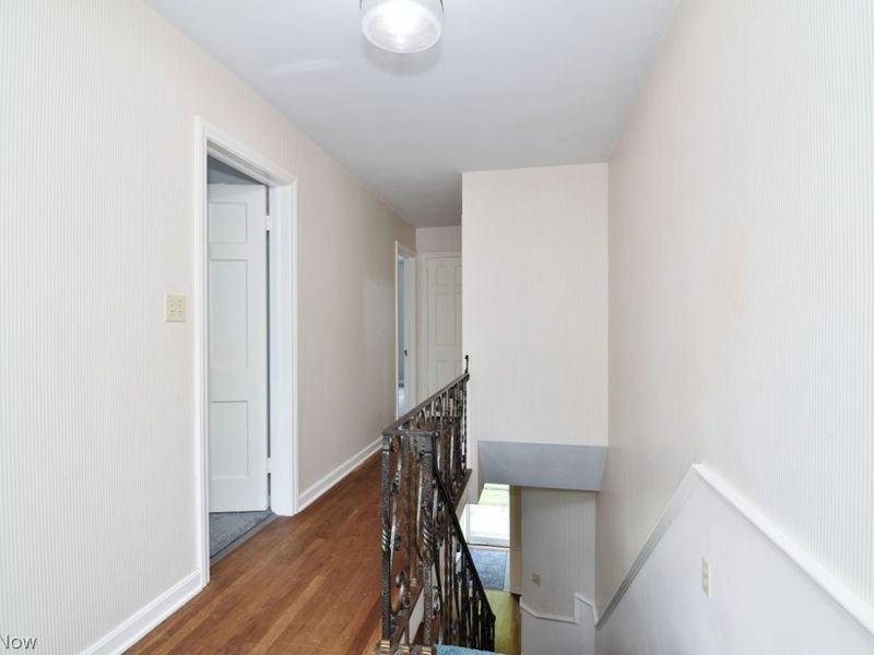 19407 Lomond Boulevard , Shaker Heights, OH 44122 Photo 18