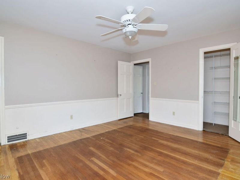 19407 Lomond Boulevard , Shaker Heights, OH 44122 Photo 25