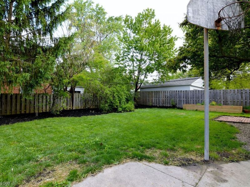 19407 Lomond Boulevard , Shaker Heights, OH 44122 Photo 38
