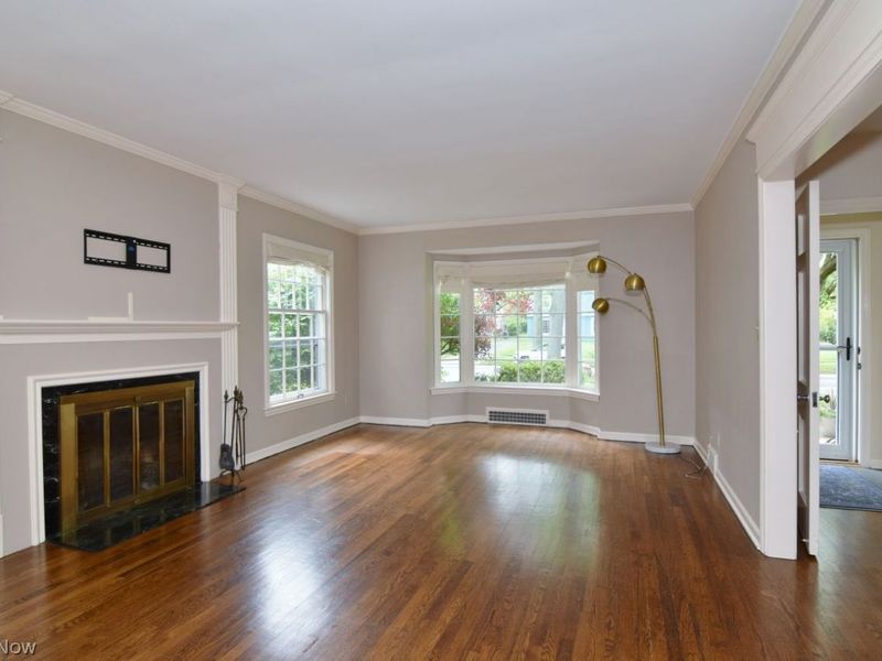 19407 Lomond Boulevard , Shaker Heights, OH 44122 Photo 4