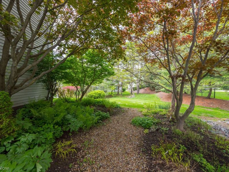 17944 Framingham Oval, Strongsville, OH 44136 Photo 31