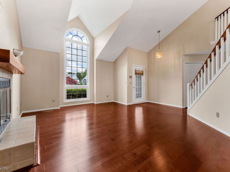 17944 Framingham Oval, Strongsville, OH 44136 Photo 6