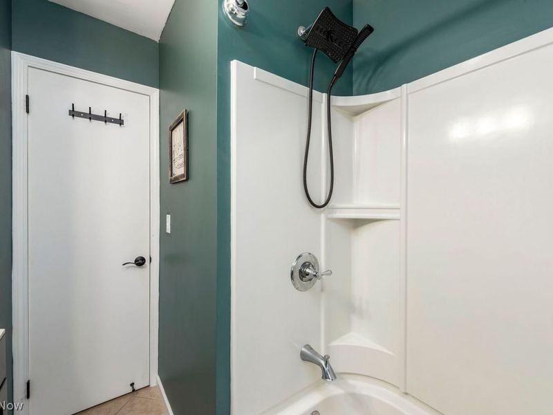 6559 W 130th Street, Parma Heights, OH 44130 Photo 16