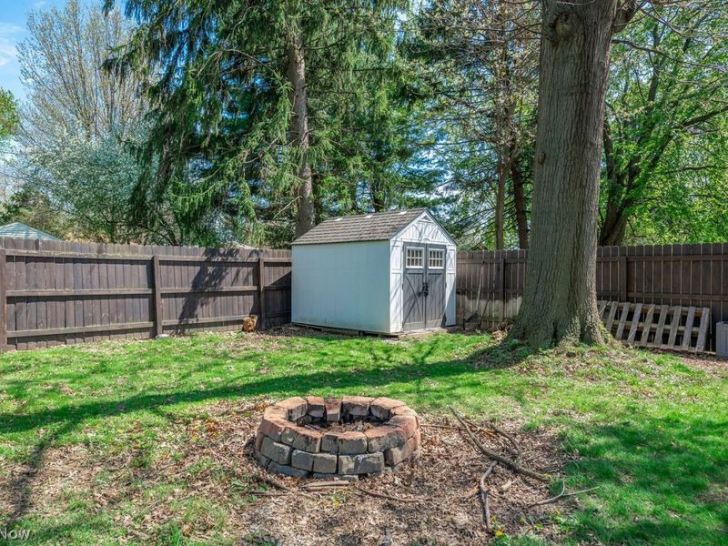 6559 W 130th Street, Parma Heights, OH 44130 Photo 22